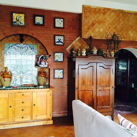 Martina Bed & Breakfast 3*